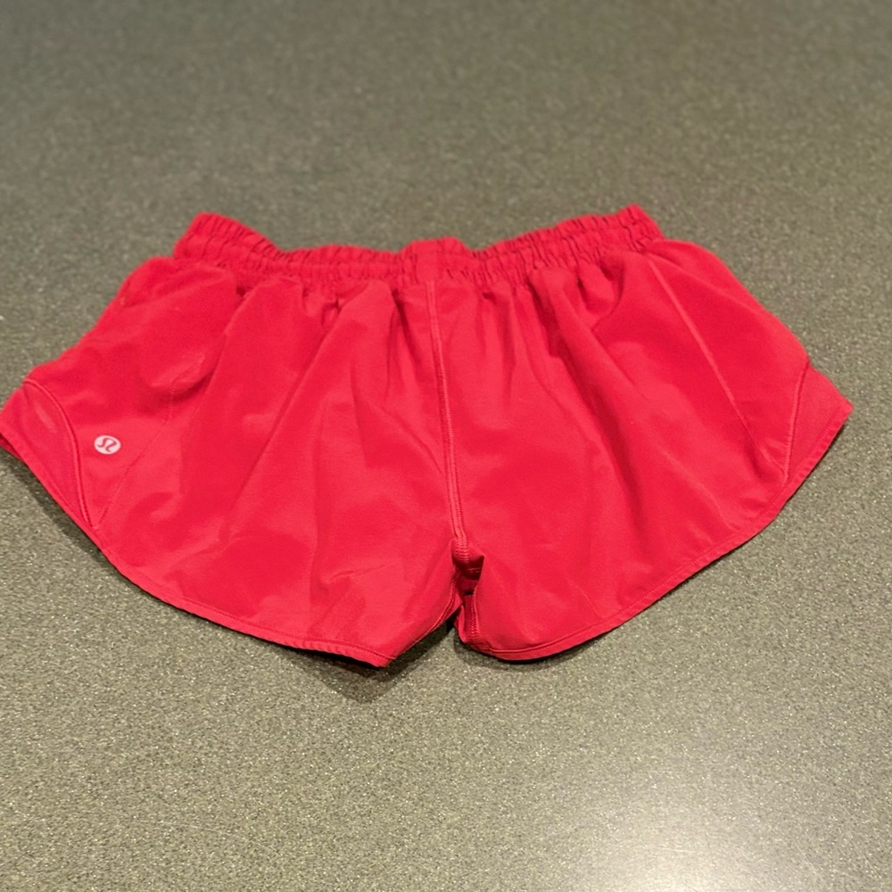 Lululemon Hotty Hot High Rise Lined Short 2.5